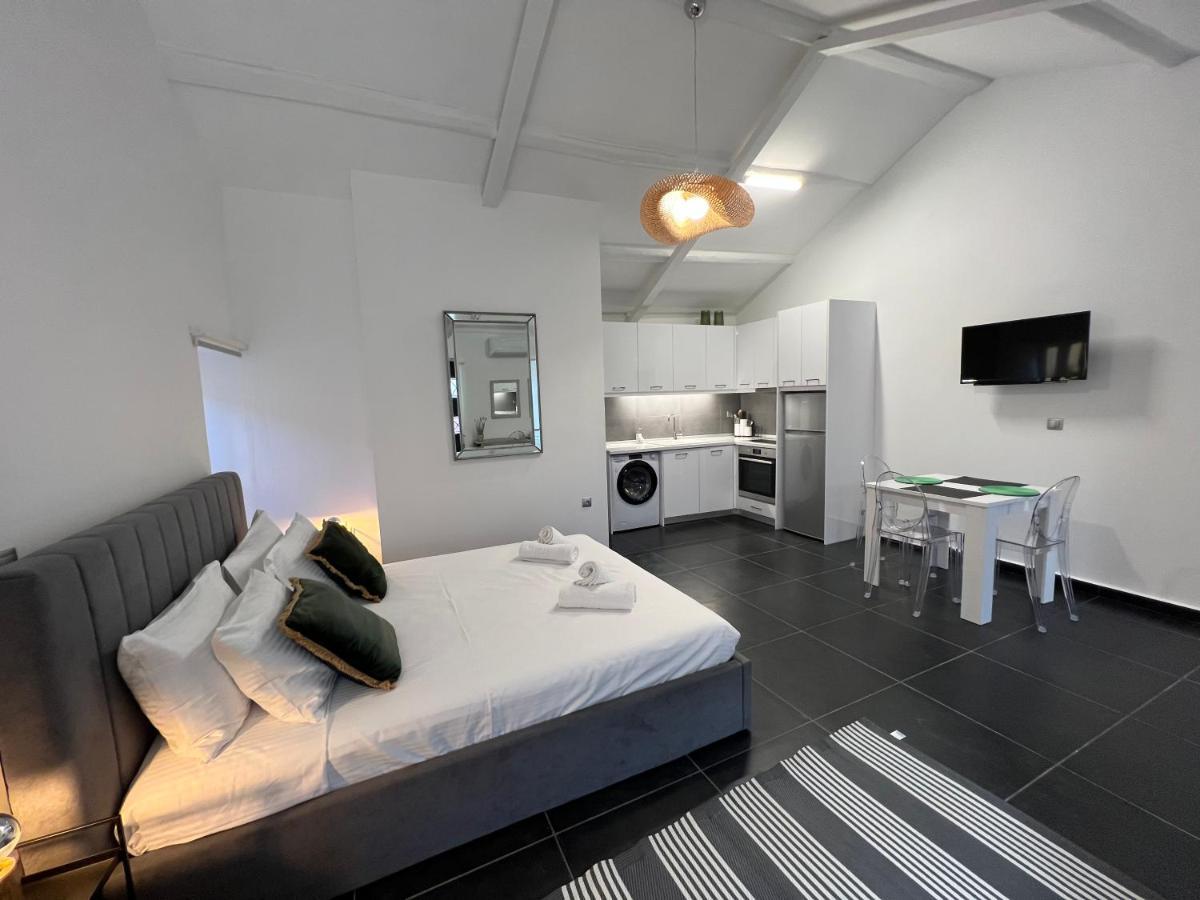 I&A Garitsa Studio Corfu  Екстер'єр фото